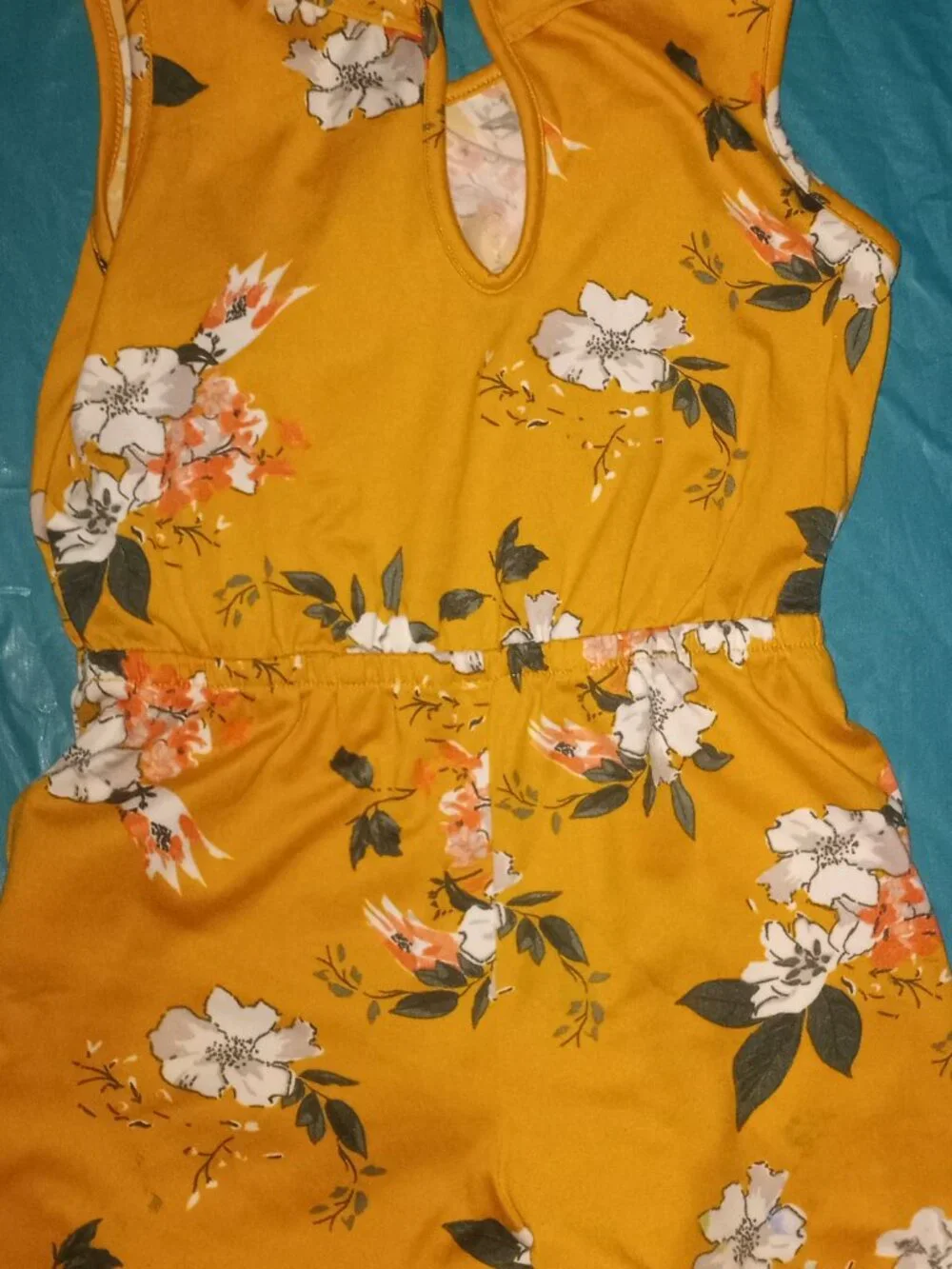 Flowery golden girls jumper size 6/6x